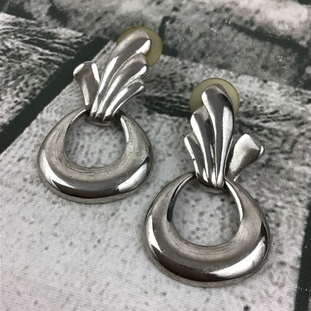 Vintage Womens Fashion Jewelry Silver Tone Drop Loop Stud Earings Artsy Mod